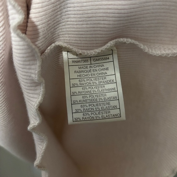 Cupcakes & Cashmere Flare Sleeve Shirt - Picture 4 of 4